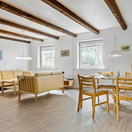 Apartment Stunning In With House Sea View *