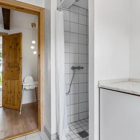 Apartment Stunning In With House Sea View